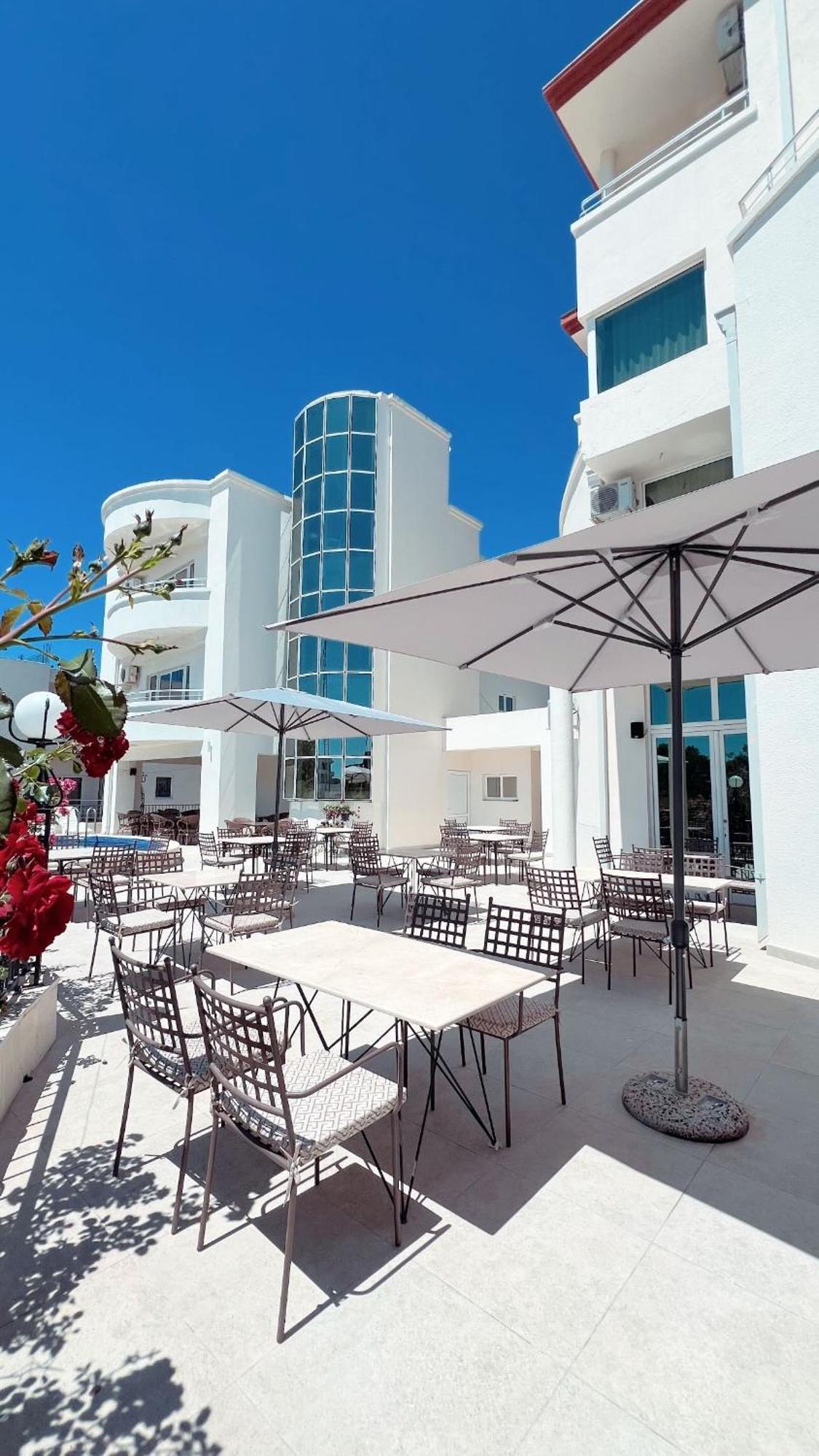 Imperial Hotel Ulcinj Exterior foto