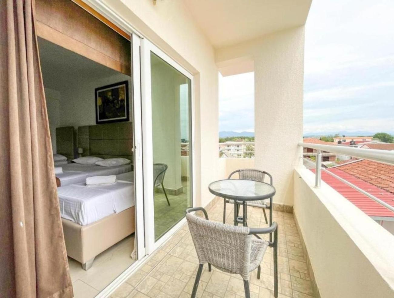 Imperial Hotel Ulcinj Exterior foto