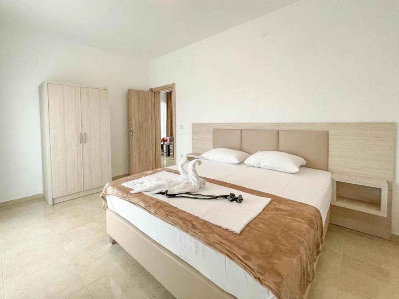 Imperial Hotel Ulcinj Exterior foto