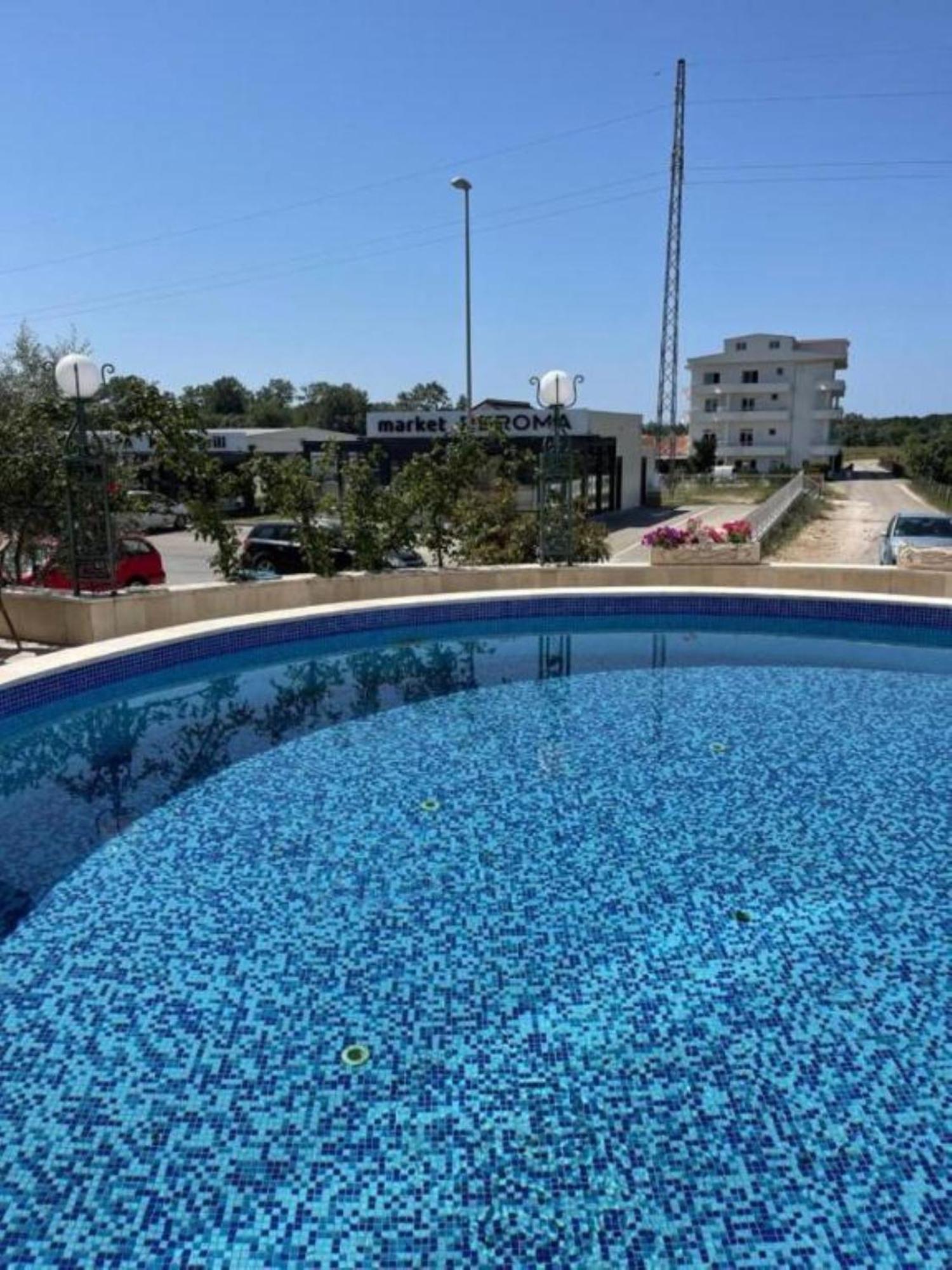 Imperial Hotel Ulcinj Exterior foto
